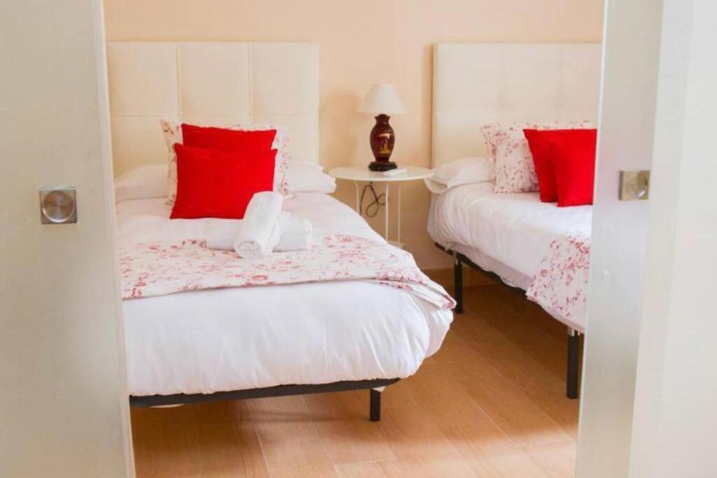 Apartmán Piso Junto A La Catedral, 4-5 Personas Màlaga Exteriér fotografie