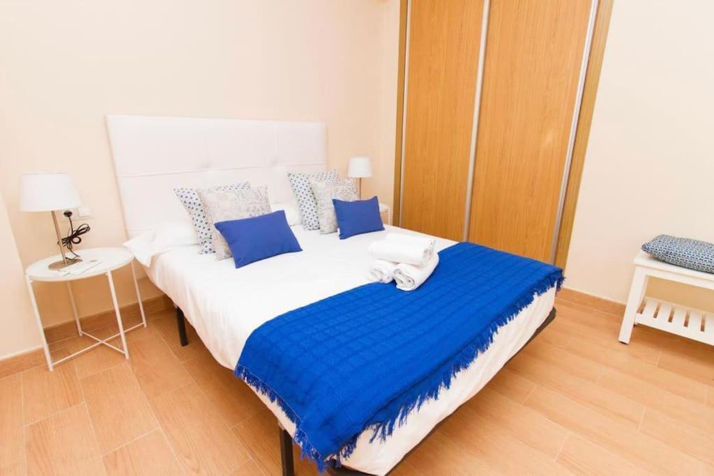 Apartmán Piso Junto A La Catedral, 4-5 Personas Màlaga Exteriér fotografie