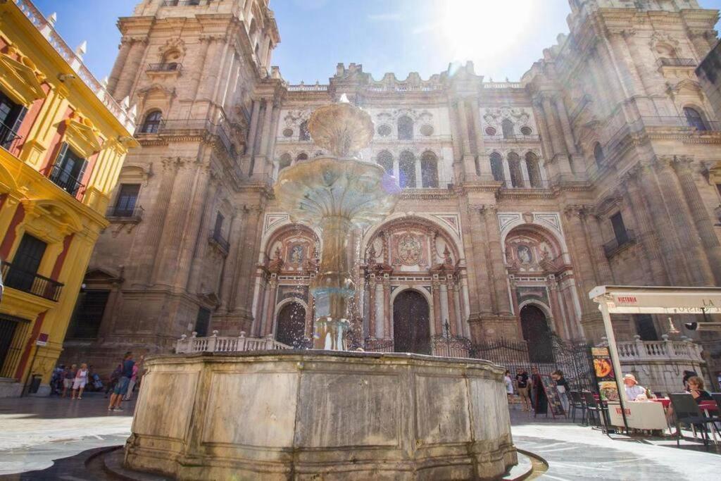 Apartmán Piso Junto A La Catedral, 4-5 Personas Màlaga Exteriér fotografie